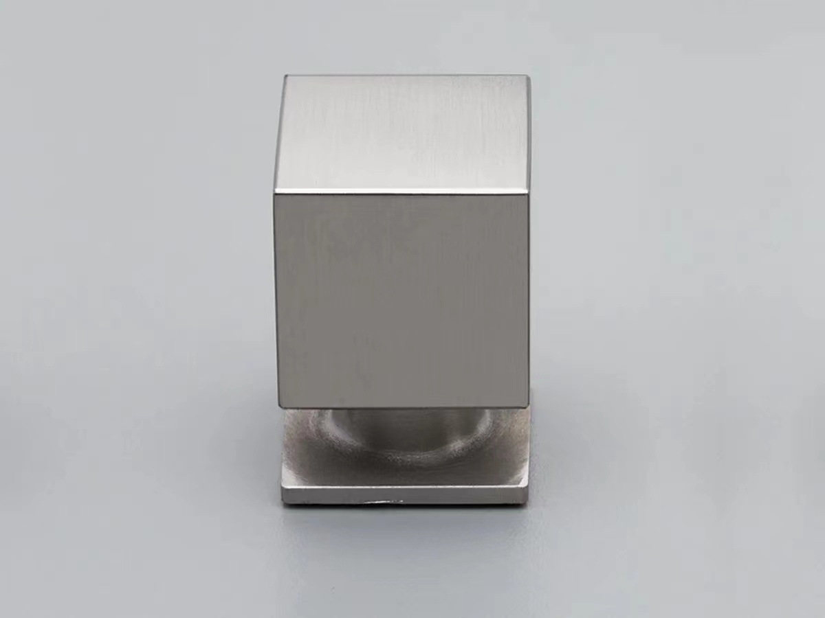 Kitchen Handles Cube With Base 